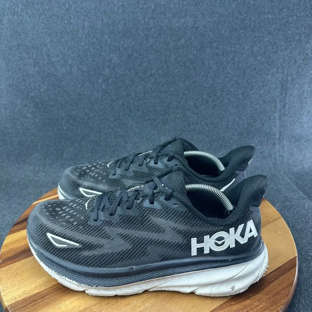 HOKA Clifton 9 Wide Mens Size 12 2E Black White Running Walking Shoes Sneakers